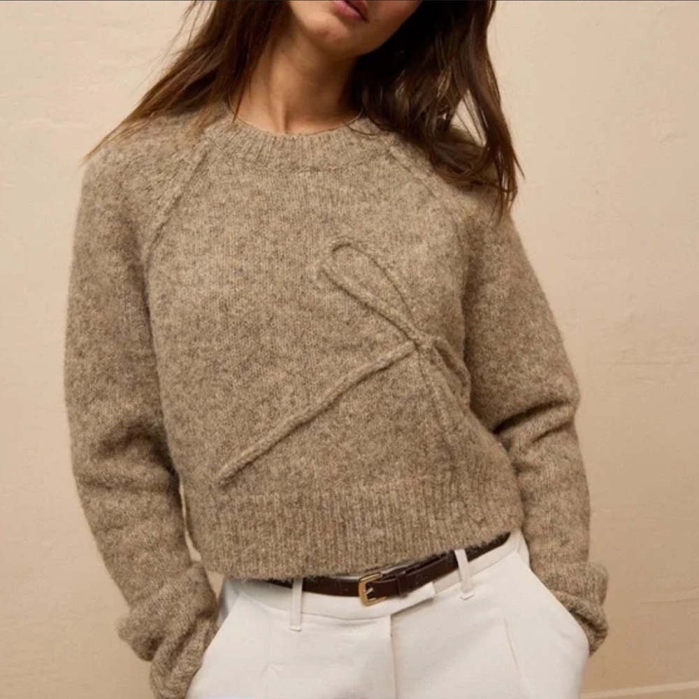American Eagle AE Tan Cropped Cozy Crew Neck Bow Sweater Women’s Size Small